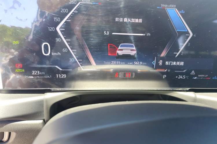 Used BMW 3 Series 2024 325Li M Sport Night Edition Package Odometer Close Up