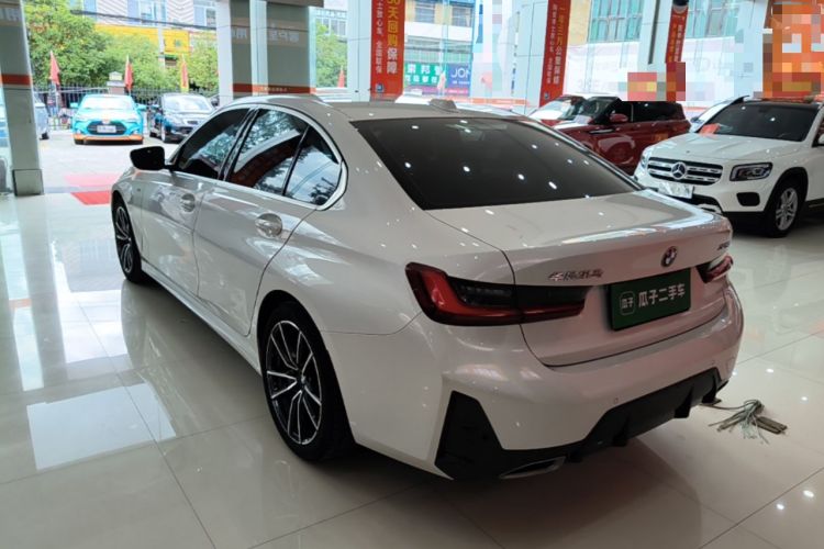 Used BMW 3 Series 2024 320i M Sport Package Rear Left 45 Deg