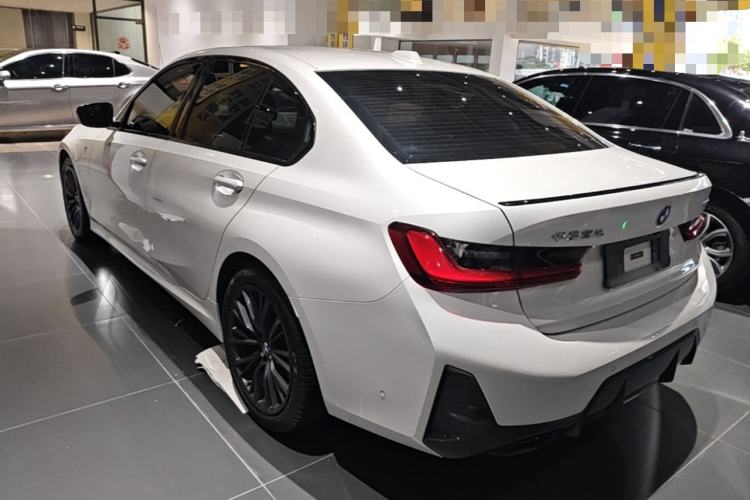 Used BMW 3 Series 2024 325i M Sport Night Edition Package Rear Left 45 Deg