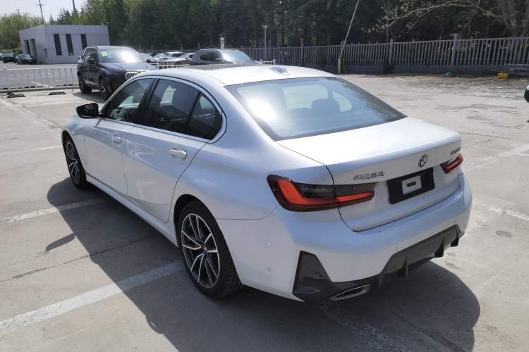 Used BMW 3 Series 2024 325Li M Sport Package Rear Left 45 Deg