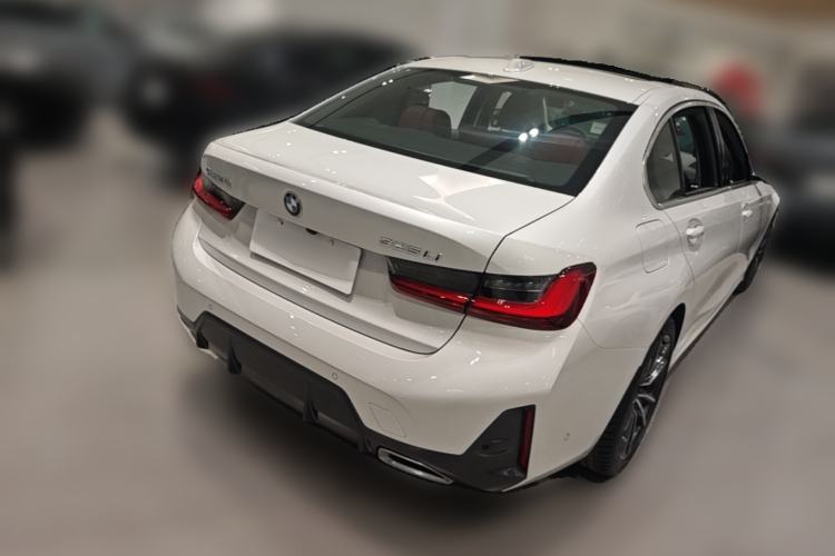 Used BMW 3 Series 2024 325Li M Sport Package Rear Right 45 Deg