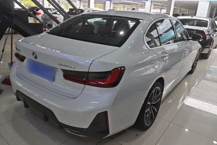 Used BMW 3 Series 2024 325Li M Sport Package Rear Right 45 Deg