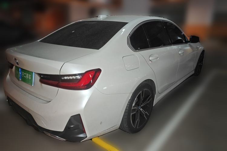 Used BMW 3 Series 2024 325i M Sport Package Rear Right 45 Deg