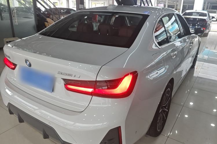 Used BMW 3 Series 2024 325Li M Sport Package Rear Right 45 Deg