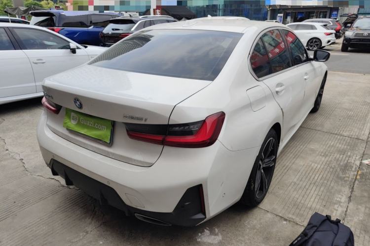Used BMW 3 Series 2024 325i M Sport Package Rear Right 45 Deg