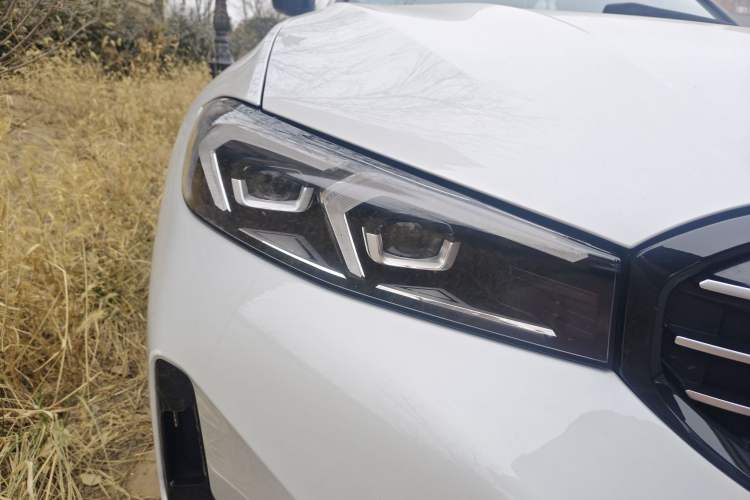 Used BMW 3 Series 2024 325Li M Sport Night Edition Package Right Front Headlight