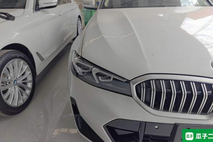 Used BMW 3 Series 2024 320Li M Sport Package Right Front Headlight