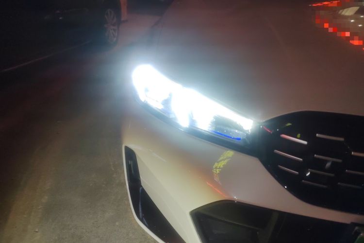 Used BMW 3 Series 2024 330i M Sport Night Edition Package Right Front Headlight