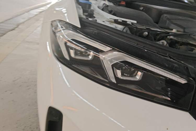 Used BMW 3 Series 2024 325Li M Sport Package Right Front Headlight