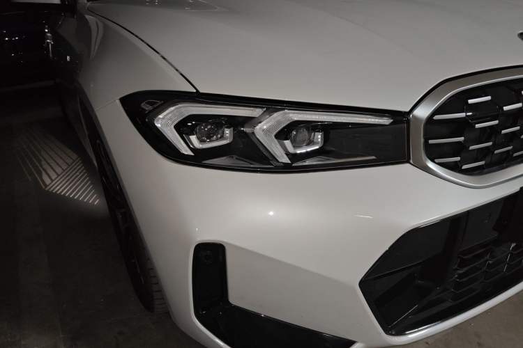 Used BMW 3 Series 2024 325Li M Sport Package Right Front Headlight