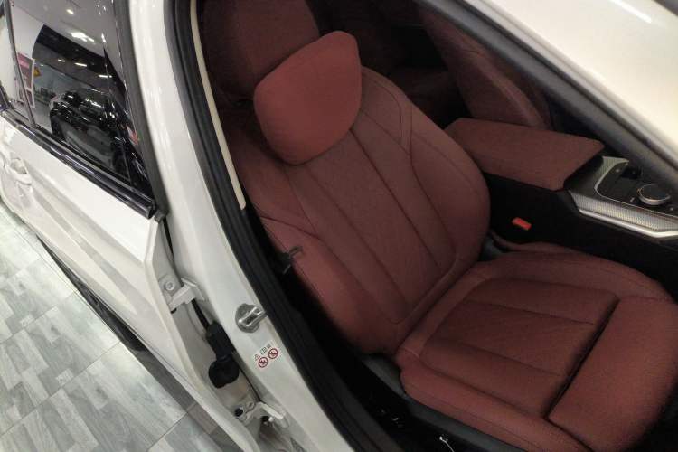 Used BMW 3 Series 2024 325Li M Sport Night Edition Package Right Front Seat