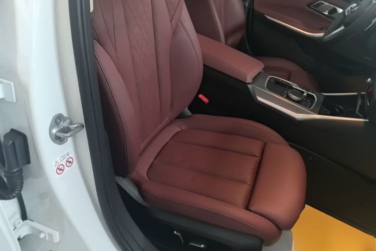 Used BMW 3 Series 2024 325Li M Sport Night Edition Package Right Front Seat