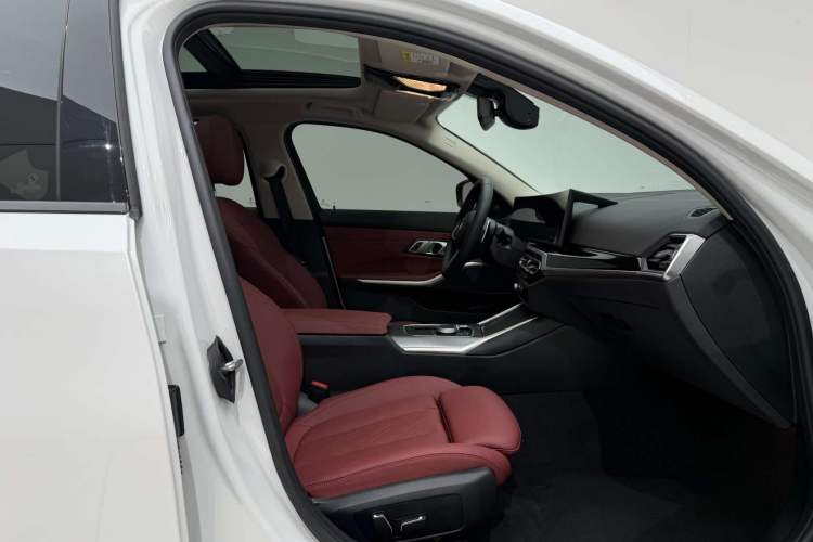 Used BMW 3 Series 2024 325Li M Sport Night Edition Package Right Front Seat