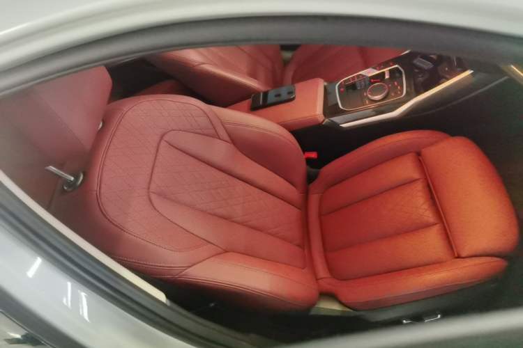 Used BMW 3 Series 2024 325Li M Sport Package Right Front Seat