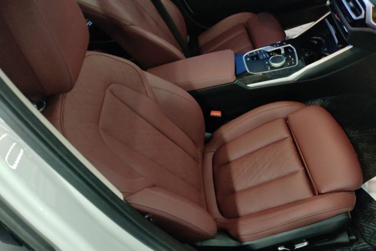Used BMW 3 Series 2024 325Li M Sport Package Right Front Seat