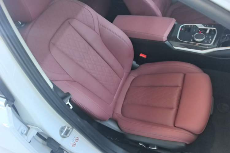 Used BMW 3 Series 2024 325Li M Sport Package Right Front Seat