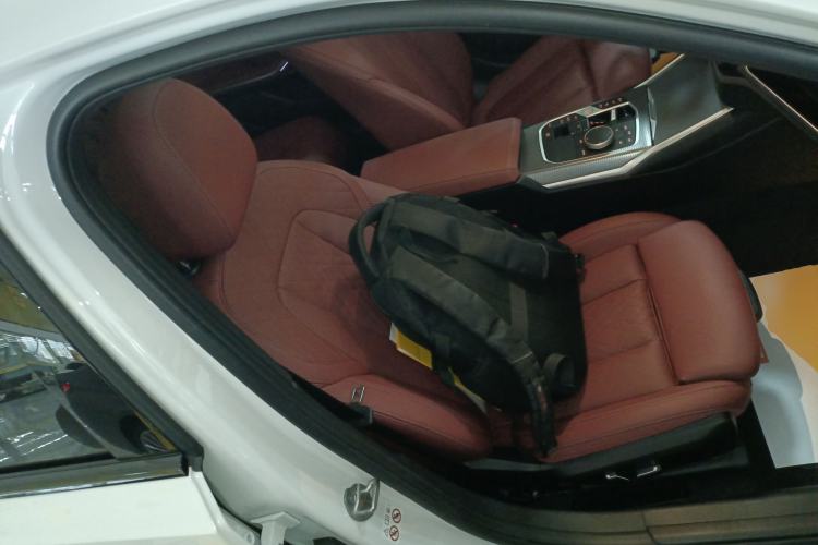 Used BMW 3 Series 2024 325i M Sport Night Edition Package Right Front Seat