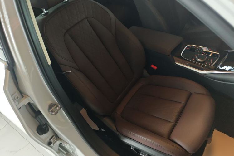 Used BMW 3 Series 2024 325Li M Sport Package Right Front Seat