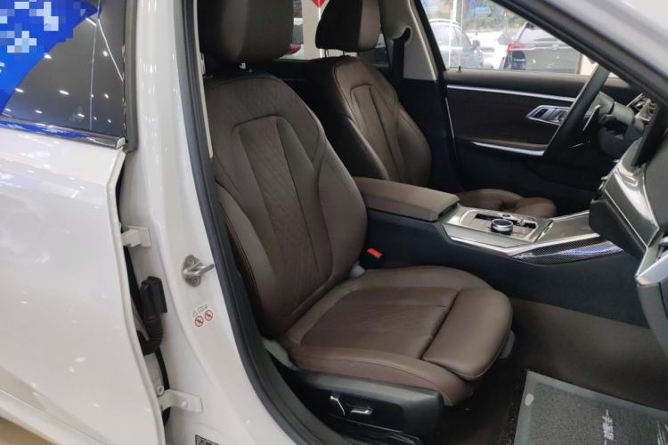 Used BMW 3 Series 2024 325Li M Sport Package Right Front Seat