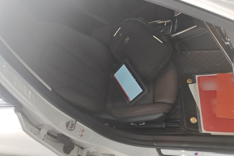 Used BMW 3 Series 2024 325Li M Sport Package Right Front Seat