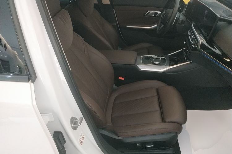 Used BMW 3 Series 2024 325Li M Sport Package Right Front Seat