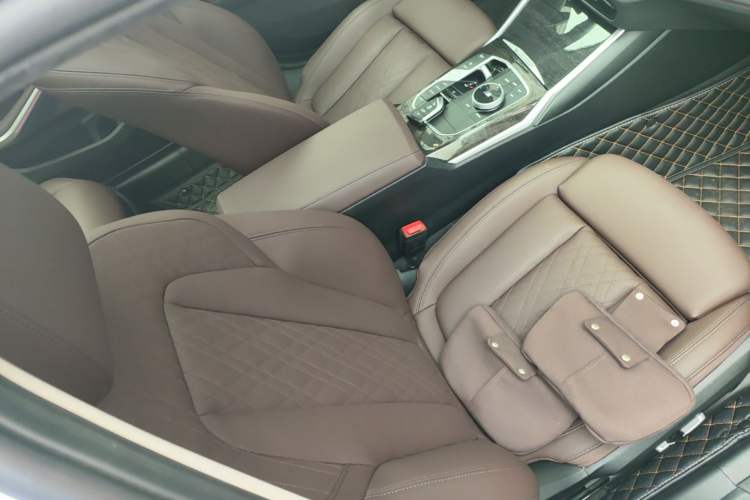 Used BMW 3 Series 2024 325Li M Sport Package Right Front Seat