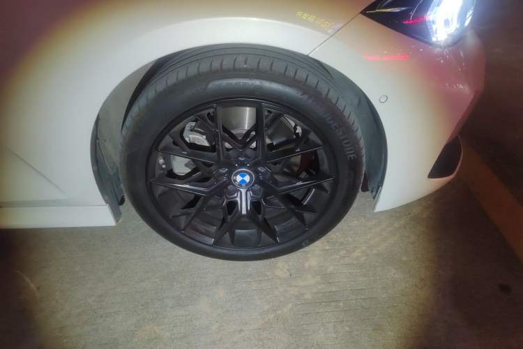 Used BMW 3 Series 2024 330i M Sport Night Edition Package Right Front Wheel Hub