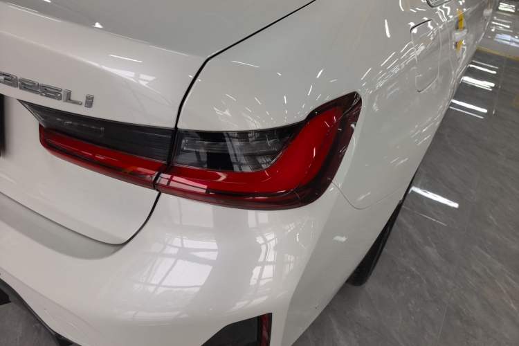 Used BMW 3 Series 2024 325Li M Sport Package Right Rear Taillight