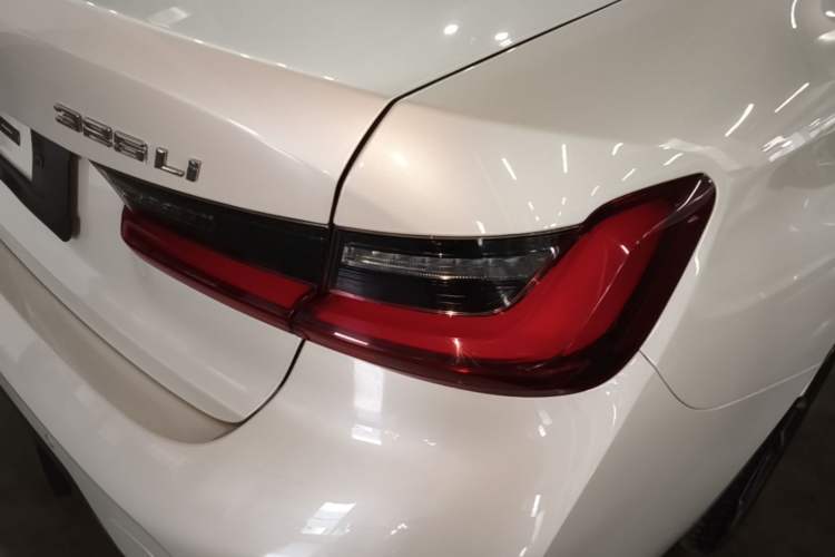 Used BMW 3 Series 2024 325Li M Sport Package Right Rear Taillight