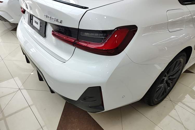 Used BMW 3 Series 2024 325Li M Sport Night Edition Package Right Rear Taillight