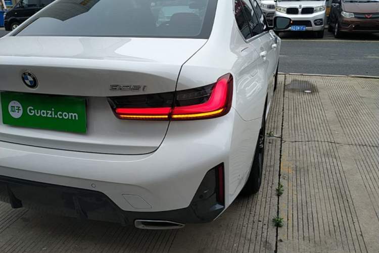 Used BMW 3 Series 2024 325i M Sport Package Right Rear Taillight