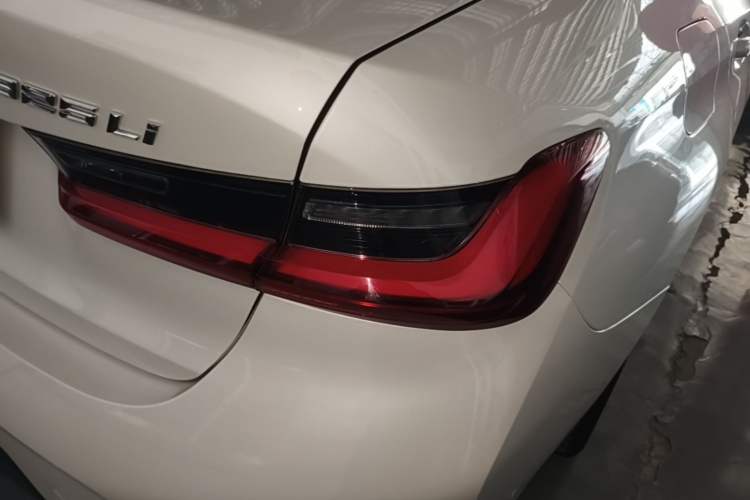 Used BMW 3 Series 2024 325Li M Sport Package Right Rear Taillight