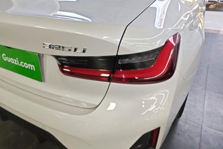 Used BMW 3 Series 2024 325Li M Sport Package Right Rear Taillight