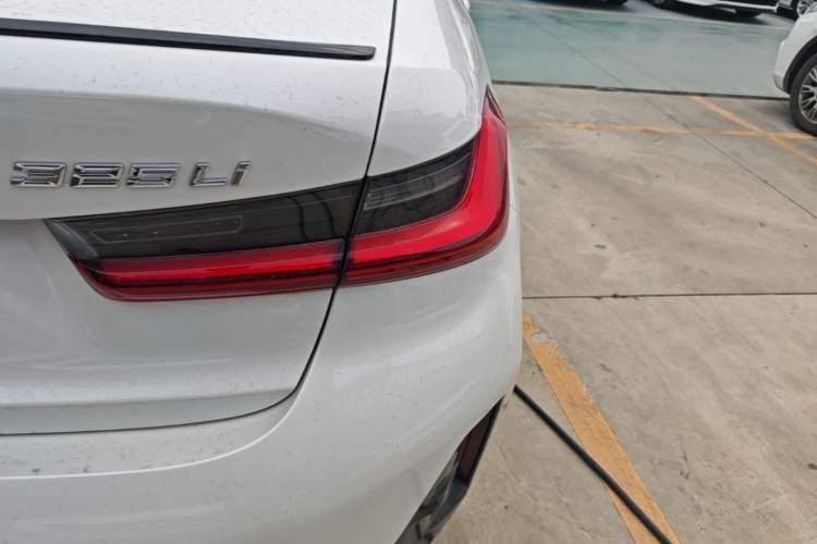 Used BMW 3 Series 2024 325Li M Sport Night Edition Package Right Rear Taillight