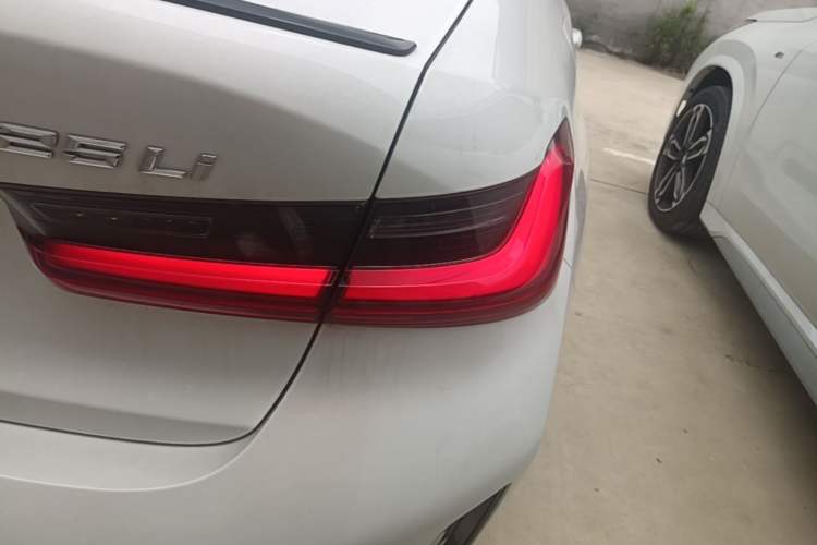 Used BMW 3 Series 2024 325Li M Sport Night Edition Package Right Rear Taillight