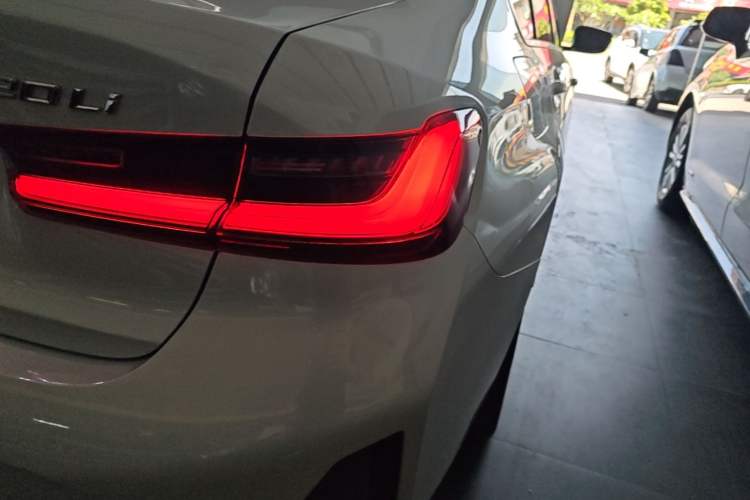 Used BMW 3 Series 2024 320Li M Sport Package Right Rear Taillight