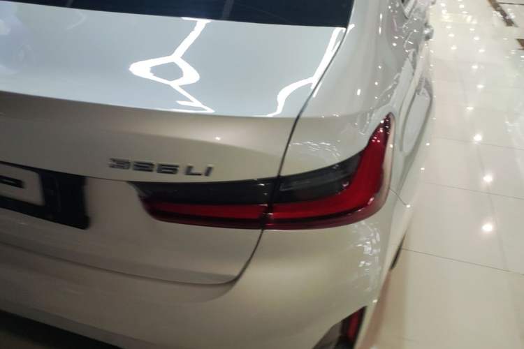 Used BMW 3 Series 2024 325Li M Sport Package Right Rear Taillight