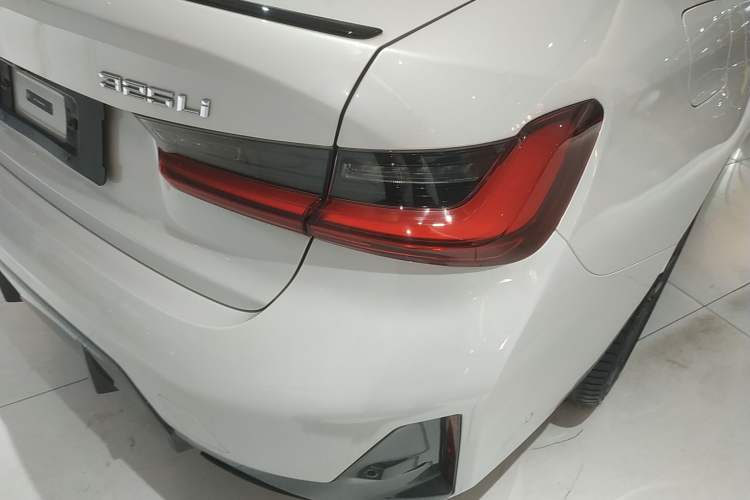 Used BMW 3 Series 2024 325Li M Sport Package Right Rear Taillight