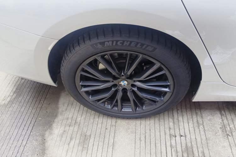 Used BMW 3 Series 2024 325Li M Sport Night Edition Package Right Rear Wheel Hub