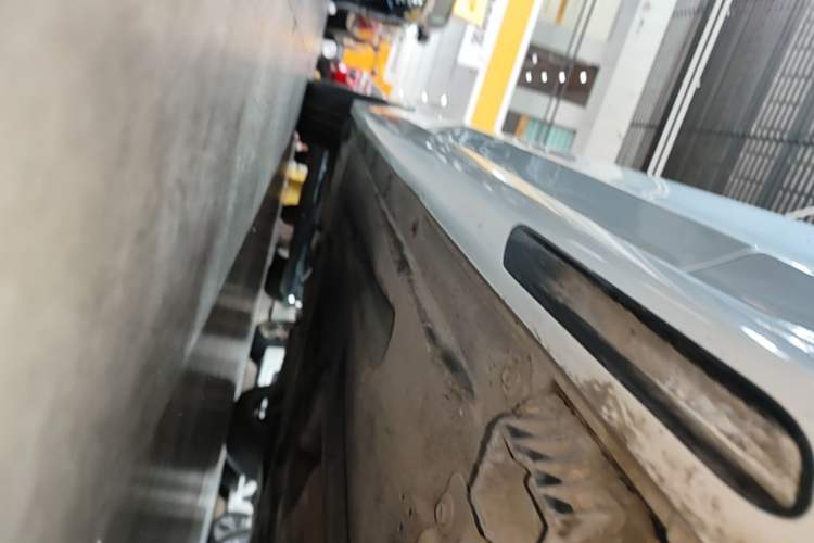 Used BMW 3 Series 2024 325Li M Sport Night Edition Package Right Side Sill