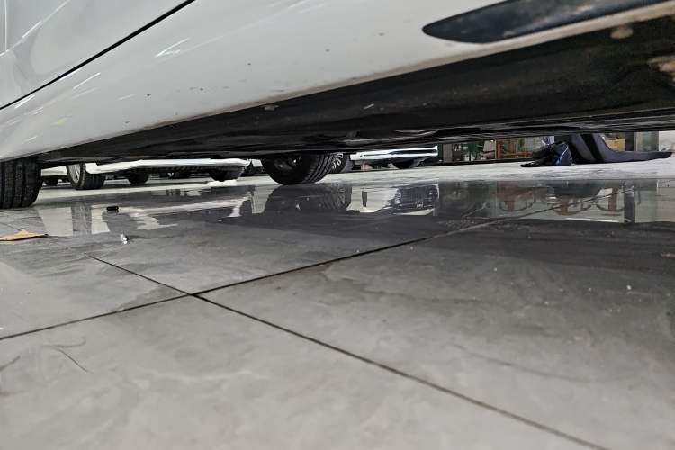 Used BMW 3 Series 2024 325Li M Sport Package Right Side Sill