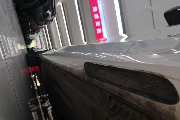 Used BMW 3 Series 2024 325Li M Sport Package Right Side Sill