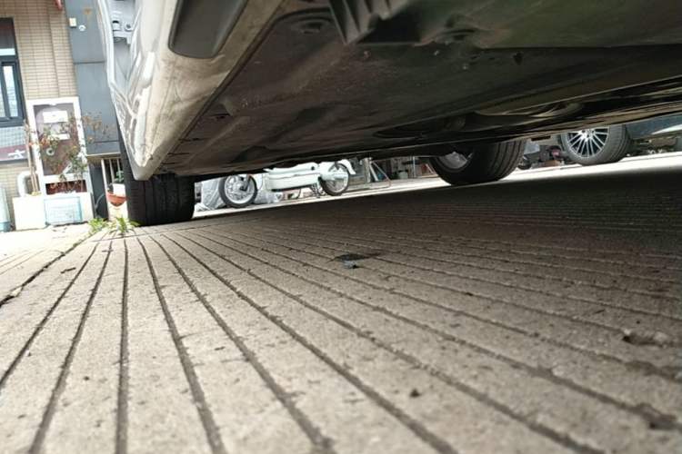 Used BMW 3 Series 2024 325i M Sport Package Right Side Sill