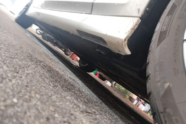 Used BMW 3 Series 2024 325Li M Sport Package Right Side Sill