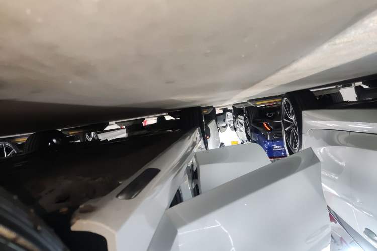 Used BMW 3 Series 2024 325Li M Sport Package Right Side Sill