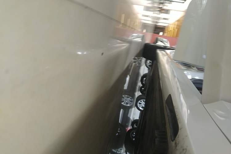 Used BMW 3 Series 2024 325Li M Sport Package Right Side Sill