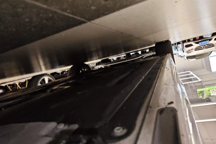 Used BMW 3 Series 2024 325Li M Sport Package Right Side Sill