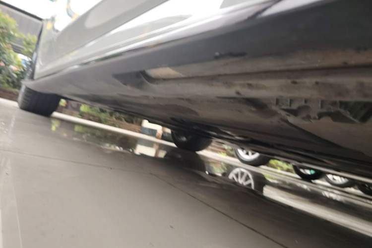 Used BMW 3 Series 2024 325i M Sport Night Edition Package Right Side Sill