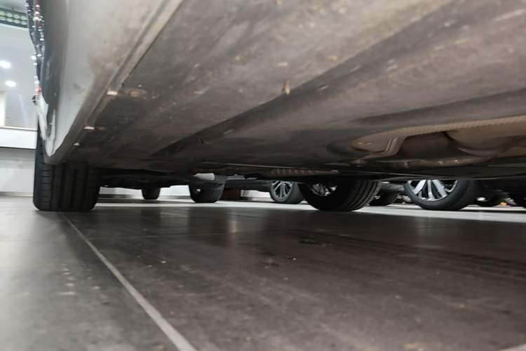 Used BMW 3 Series 2024 325i M Sport Night Edition Package Right Side Sill