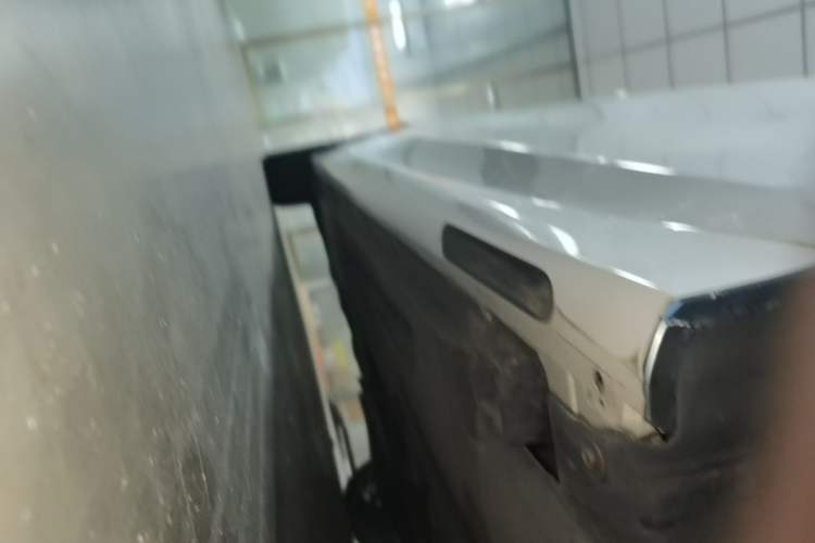 Used BMW 3 Series 2024 325Li M Sport Package Right Side Sill